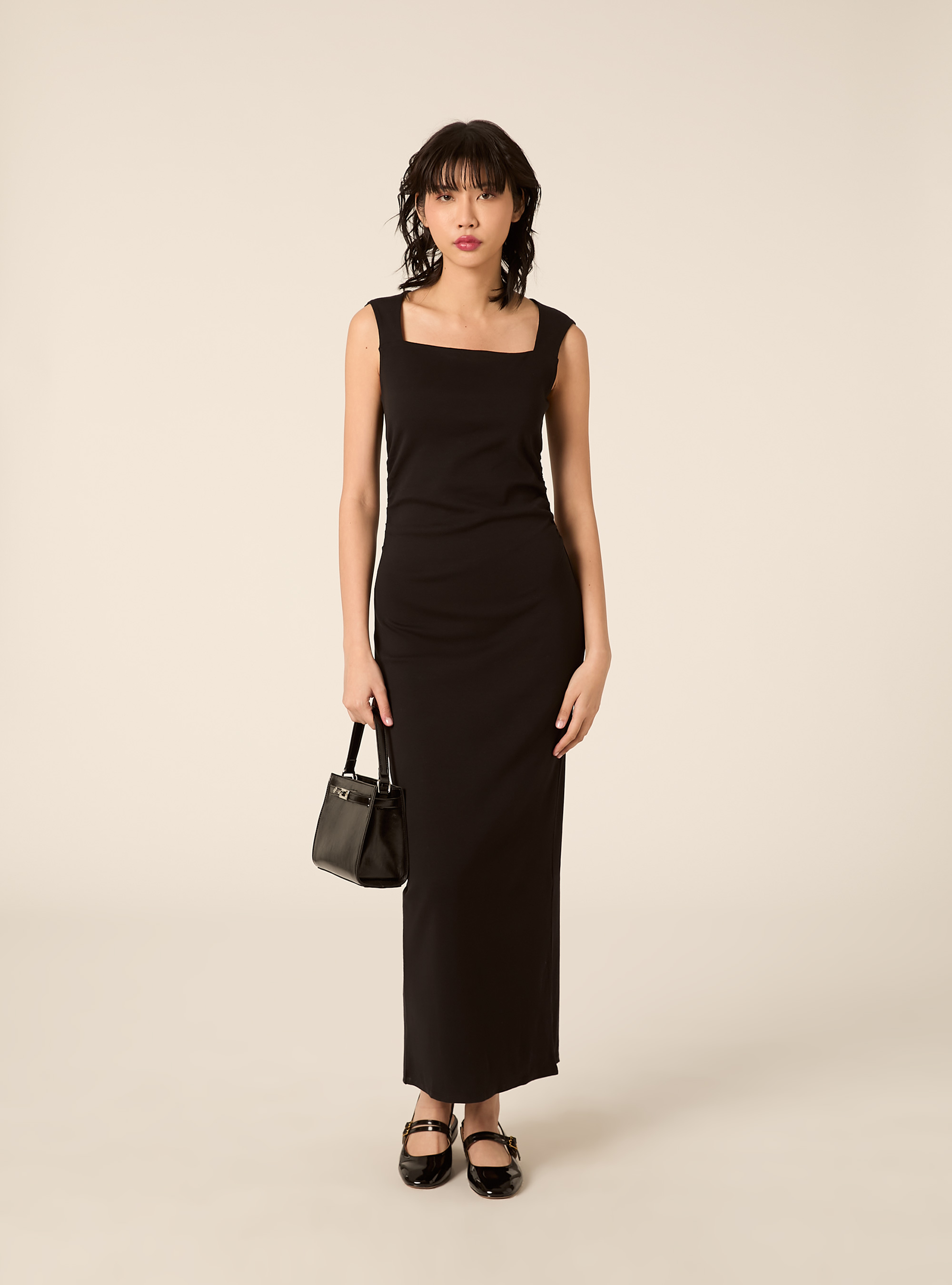 Kleid mit eckigem Ausschnitt, BK1 BLACK