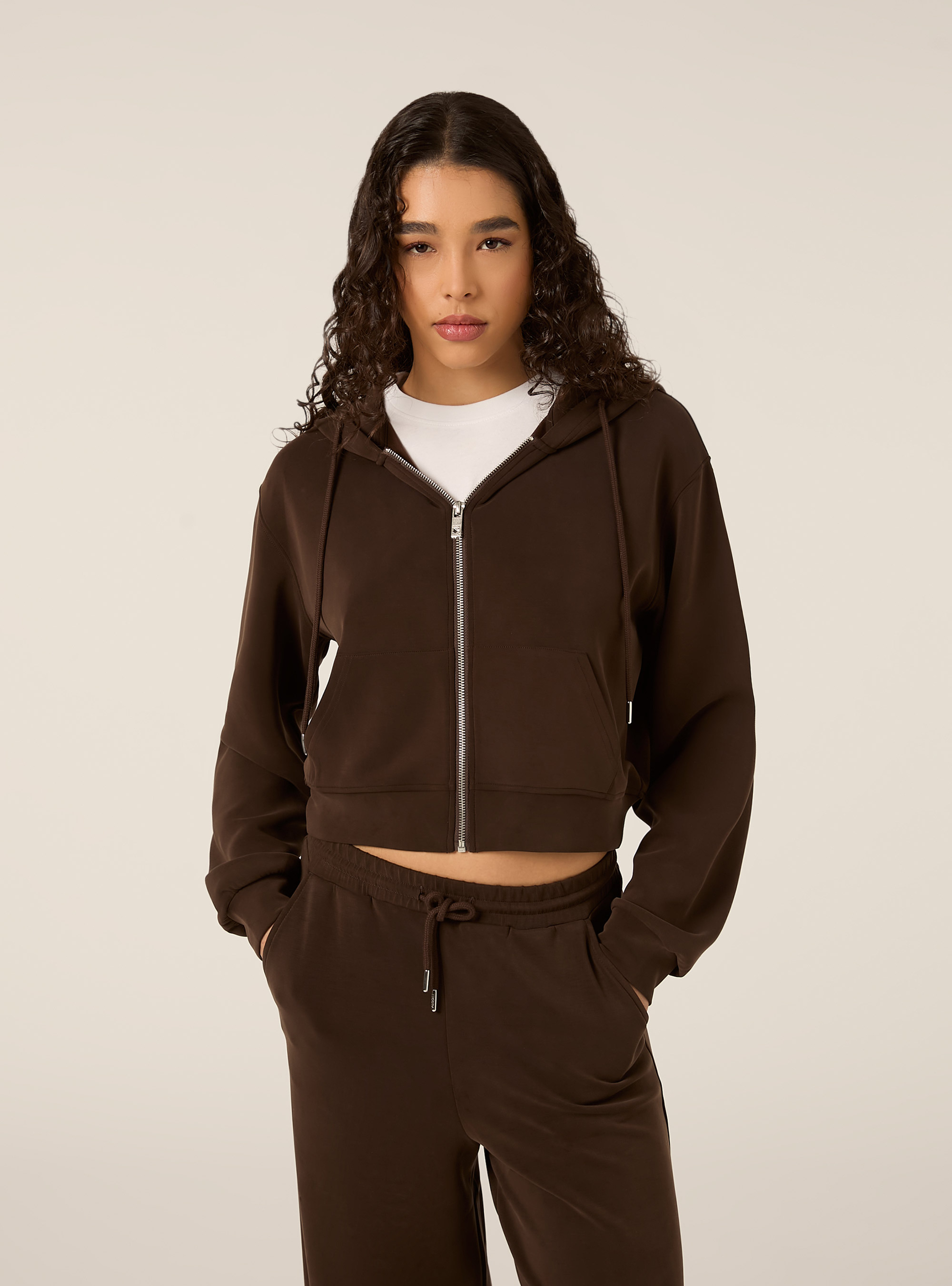 Chaqueta con cremallera y capucha soft touch, BR1 BROWN DARK