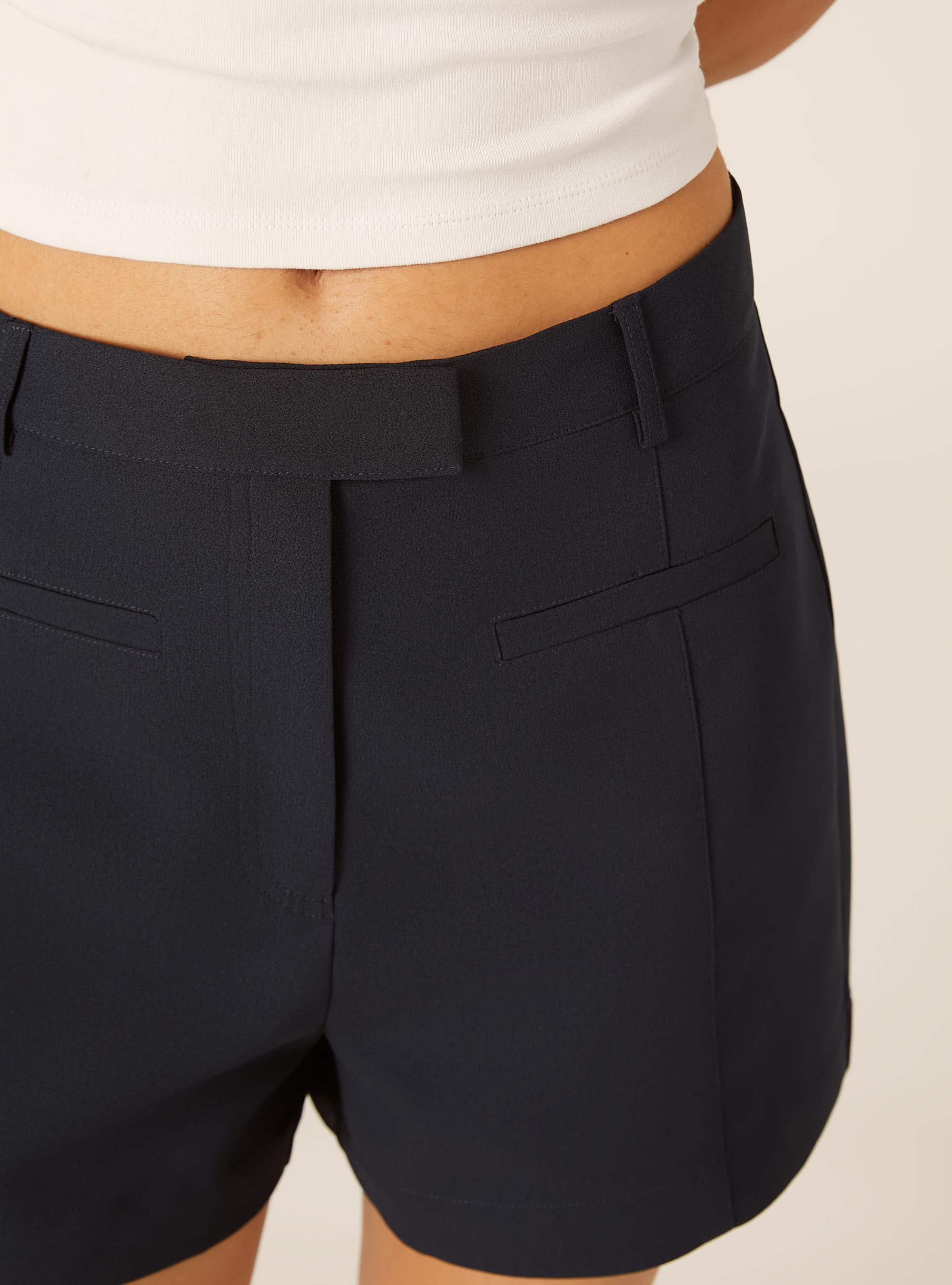 Shorts de Crep&eacute; de Color Liso, NA2 NAVY MEDIUM
