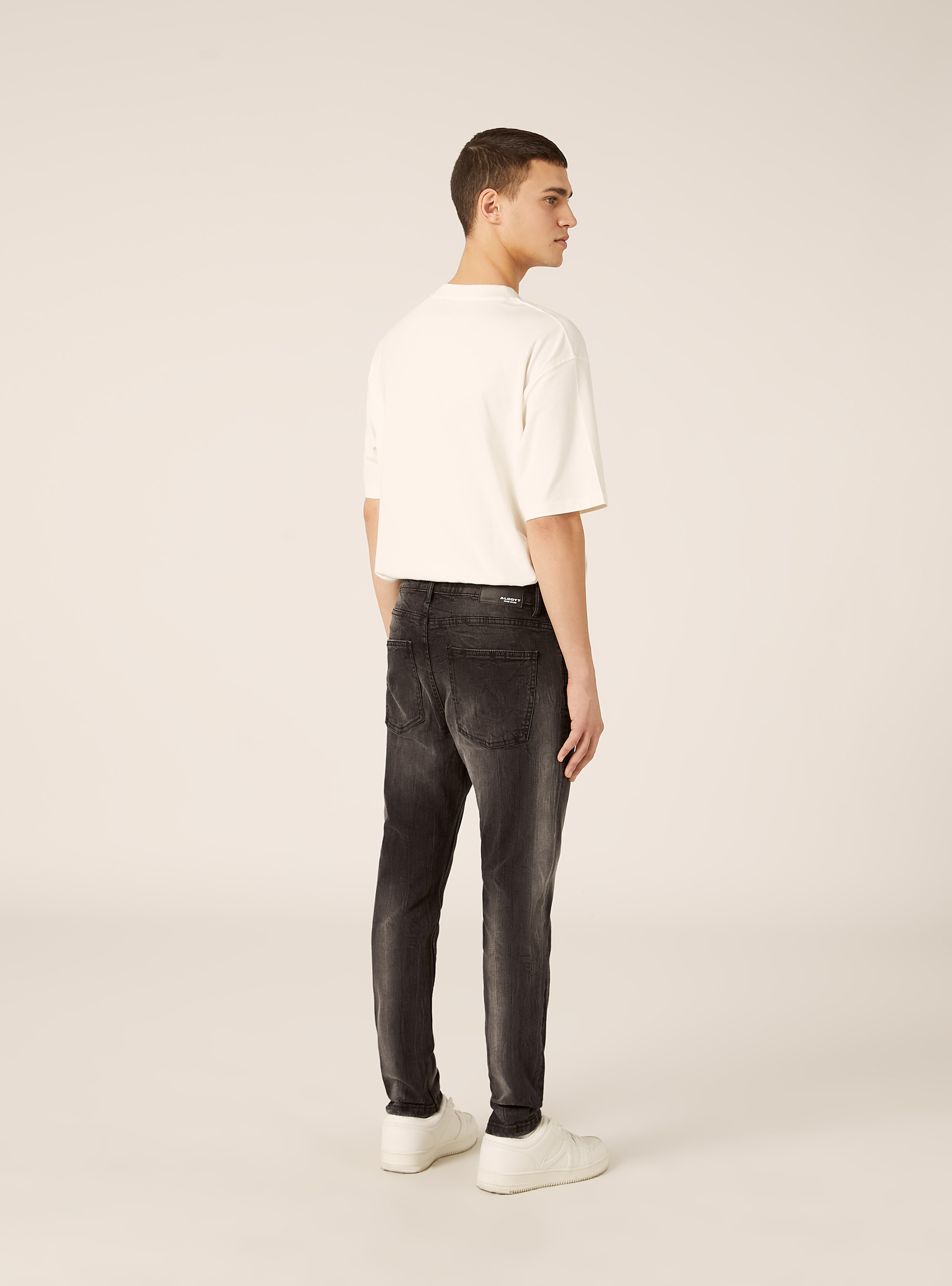 Vaqueros Stretch denim carrot fit, D000 BLACK