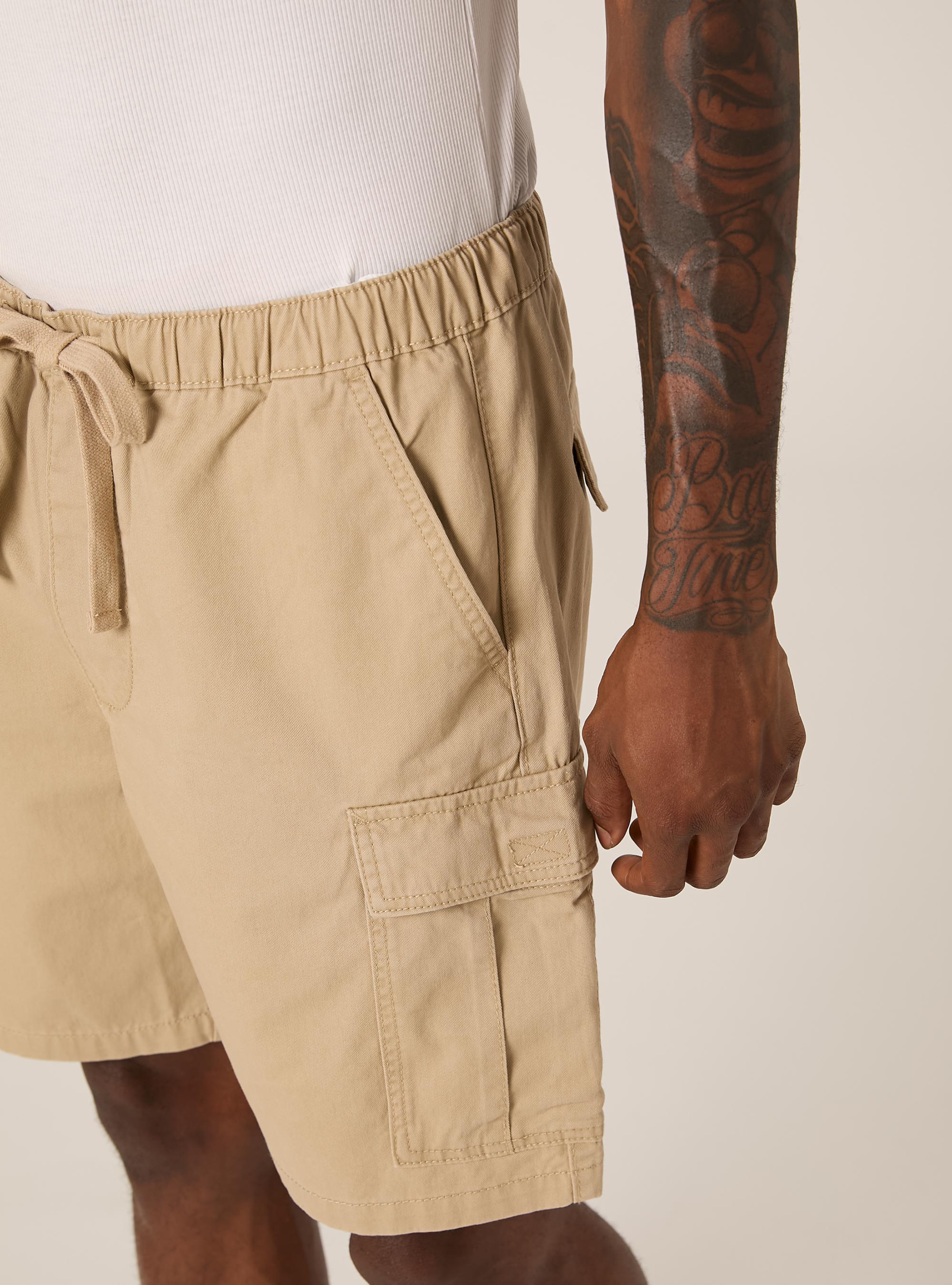 Bermuda cargo en serg&eacute; coul&eacute;, TB2 TOBACCO MEDIUM