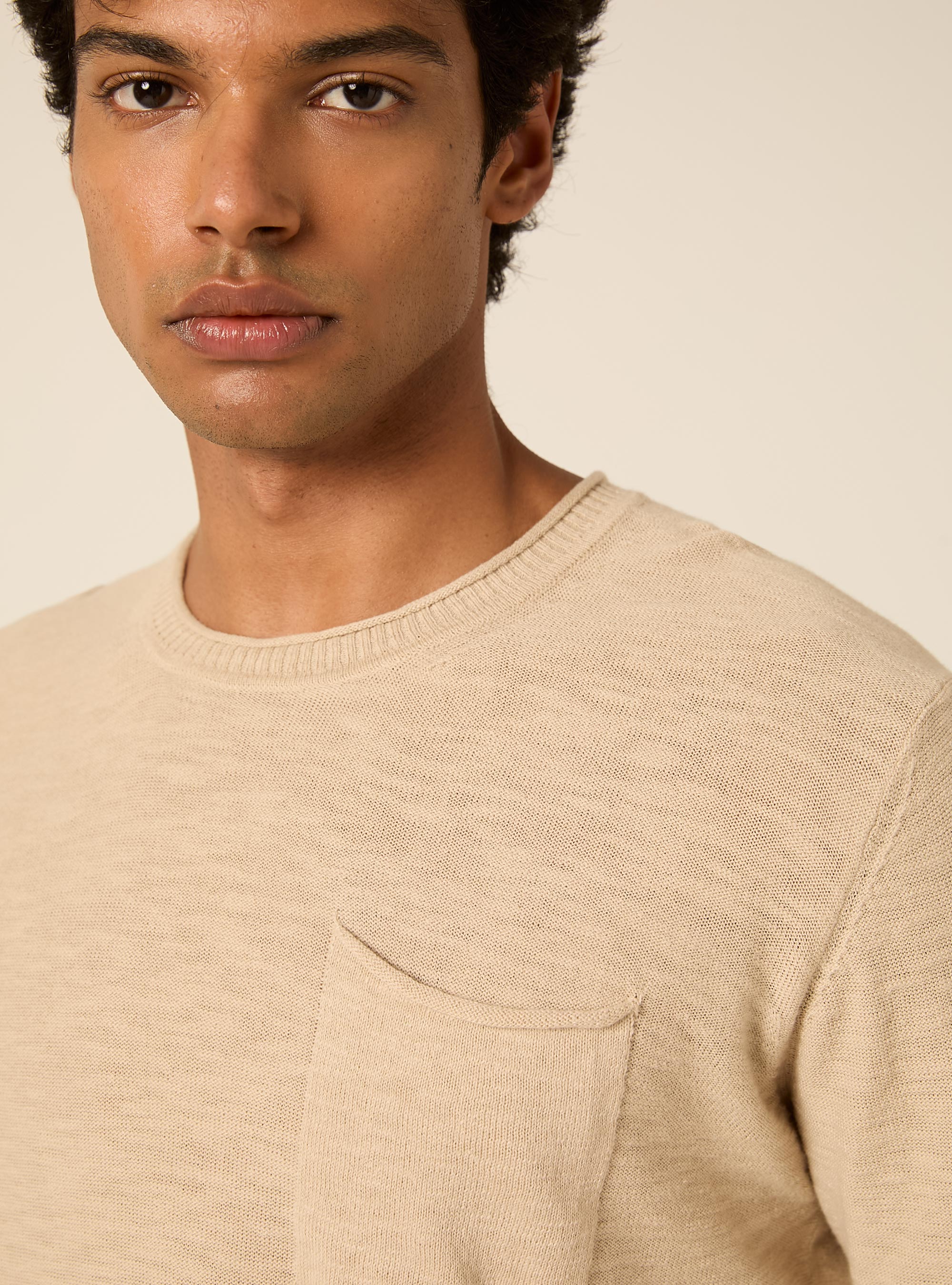 Jersey ligero de cuello redondo con bolsillo, BG2 BEIGE MEDIUM